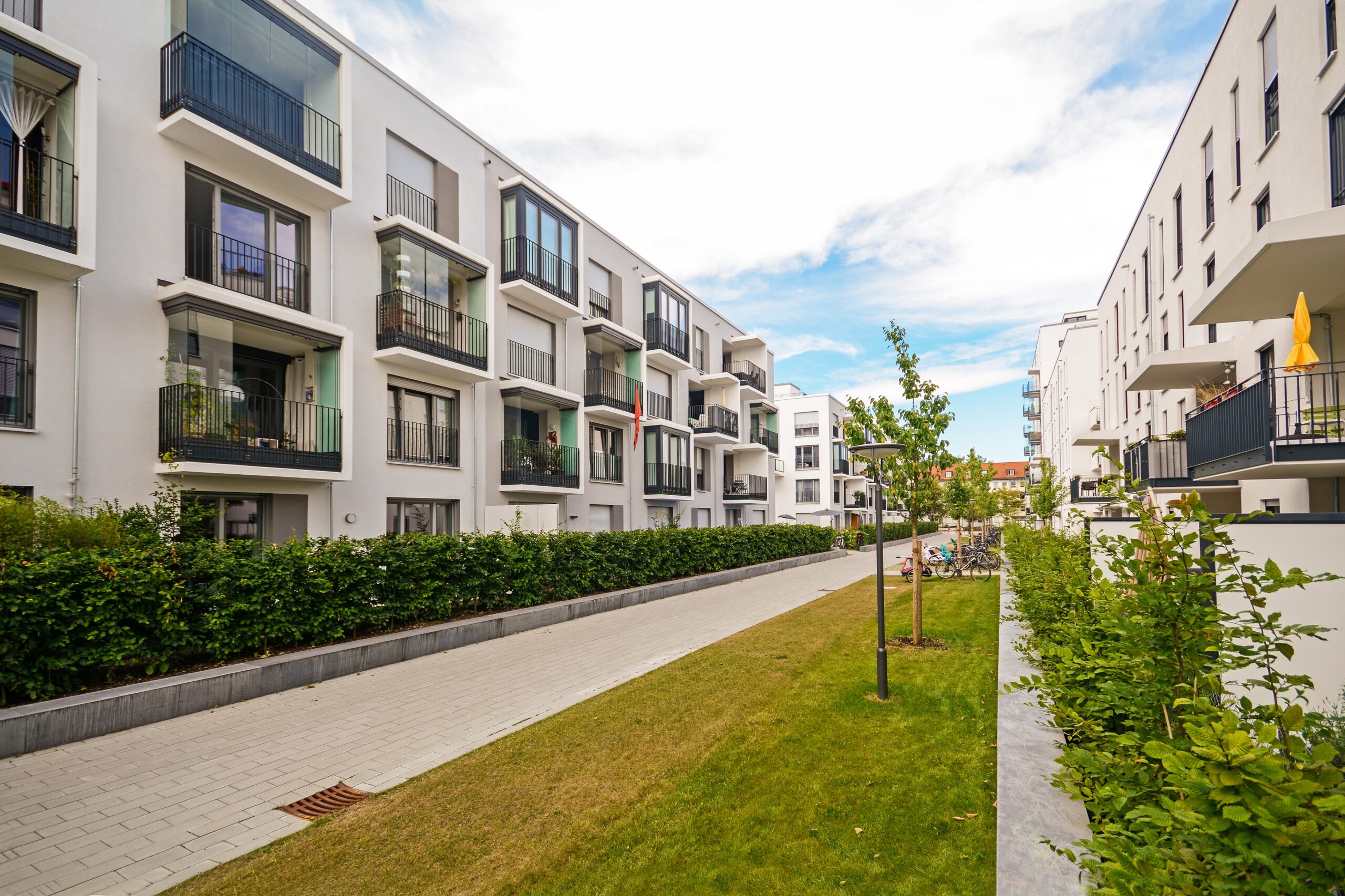 The Solomon Organization Chooses 3V Infrastructure to Expand EV Charging Nationwide with No-Cost Solution for Multifamily Properties
